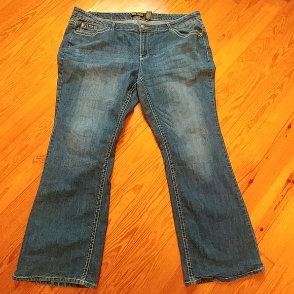 Plus Size ZCO Jeans - Picture 1 of 6